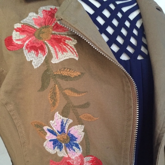 Jealous Tomato Khaki Moto Jacket With Floral Embroidery Large - Picture 3 of 6